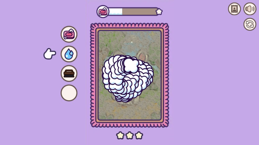 ゴシゴシと石鹸で汚れを落とし、清掃の第一段階を完了